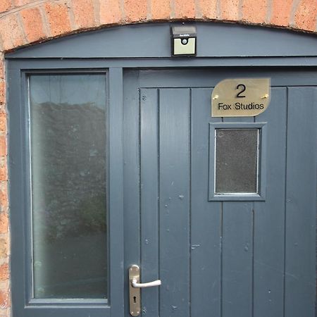2 Fox Studios Much Wenlock Exteriör bild